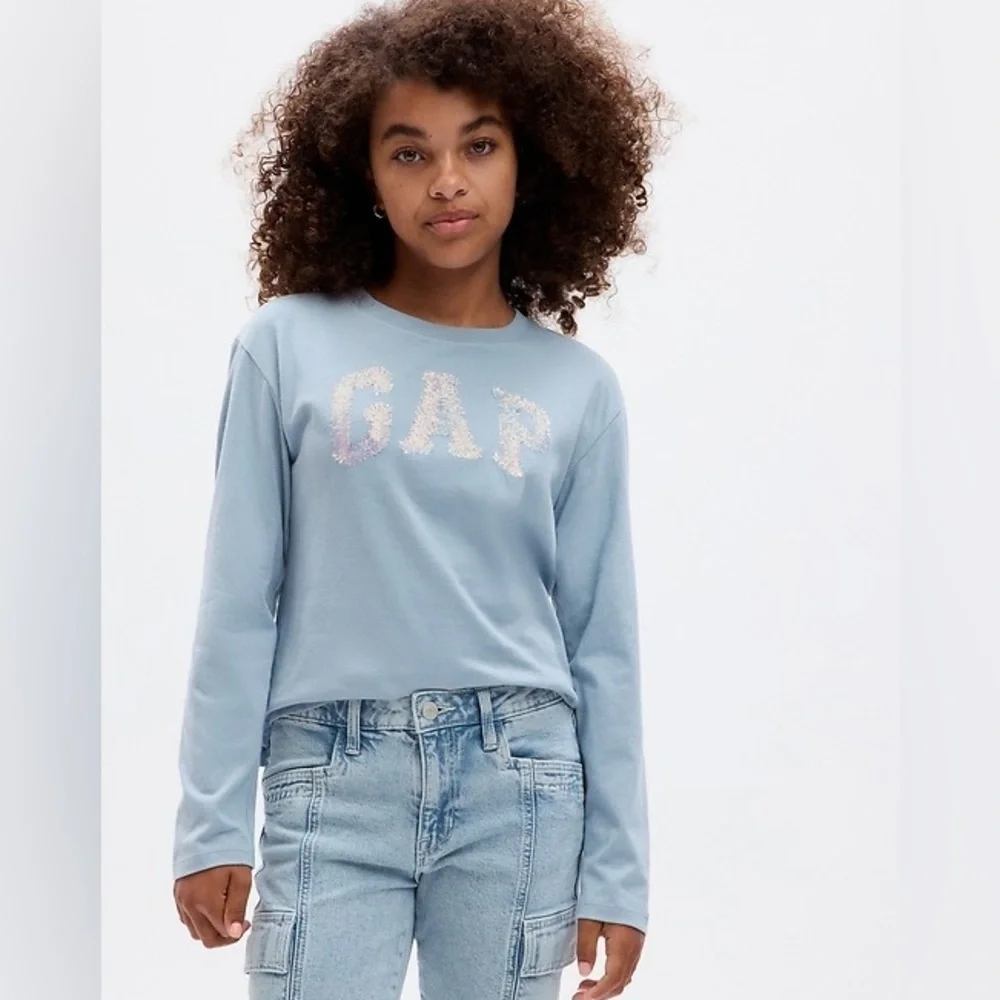 GAP Light Blue Sweatshirt